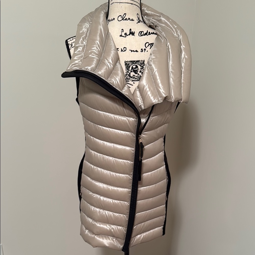 Calvin Klein Cream Quilted Vest with Luxe Finish